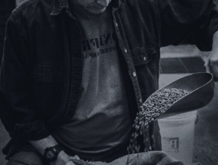 <h1>A Retired Navy SEAL's Promise to <em>Never Forget</em></h1>